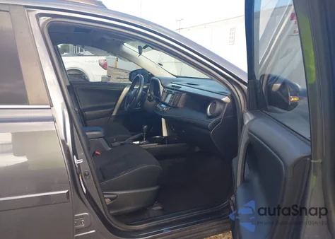 2018 Toyota Rav4 Adventure/Xle z USA, uszkodzony, nr VIN 2T3WFREV0JW426267